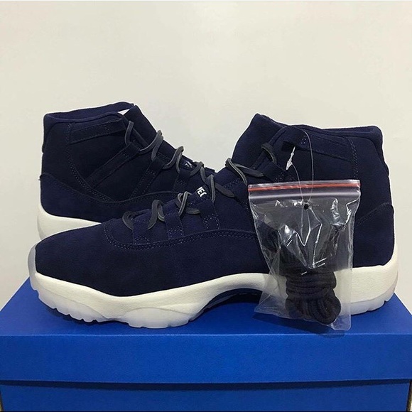 Derek jeter 11s - Picture 3 of 5